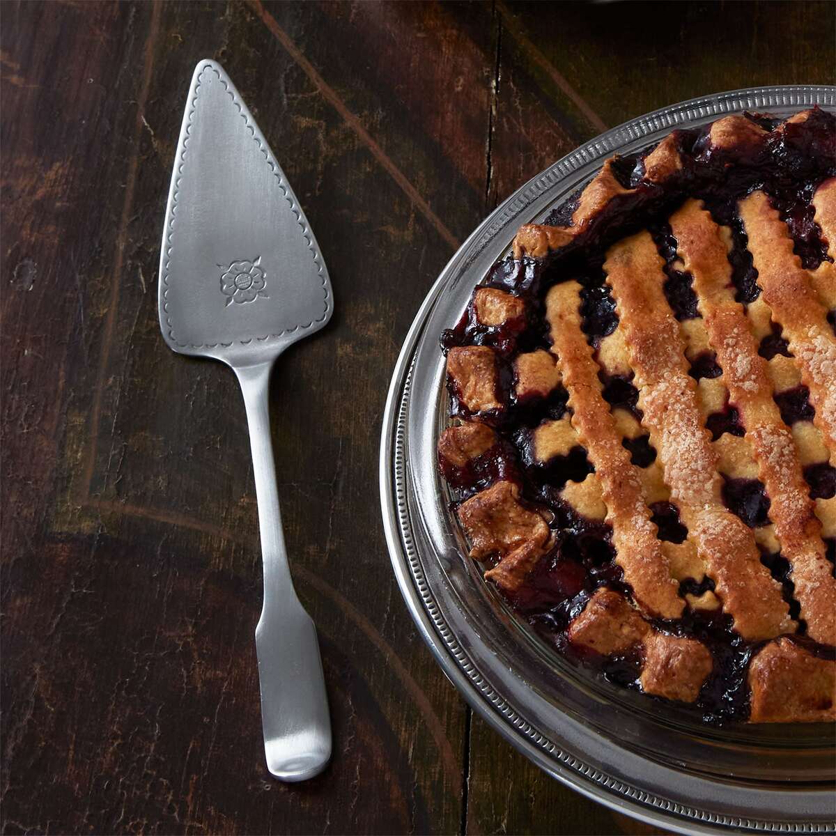 Match Pewter Antique Pie Server, alternate view