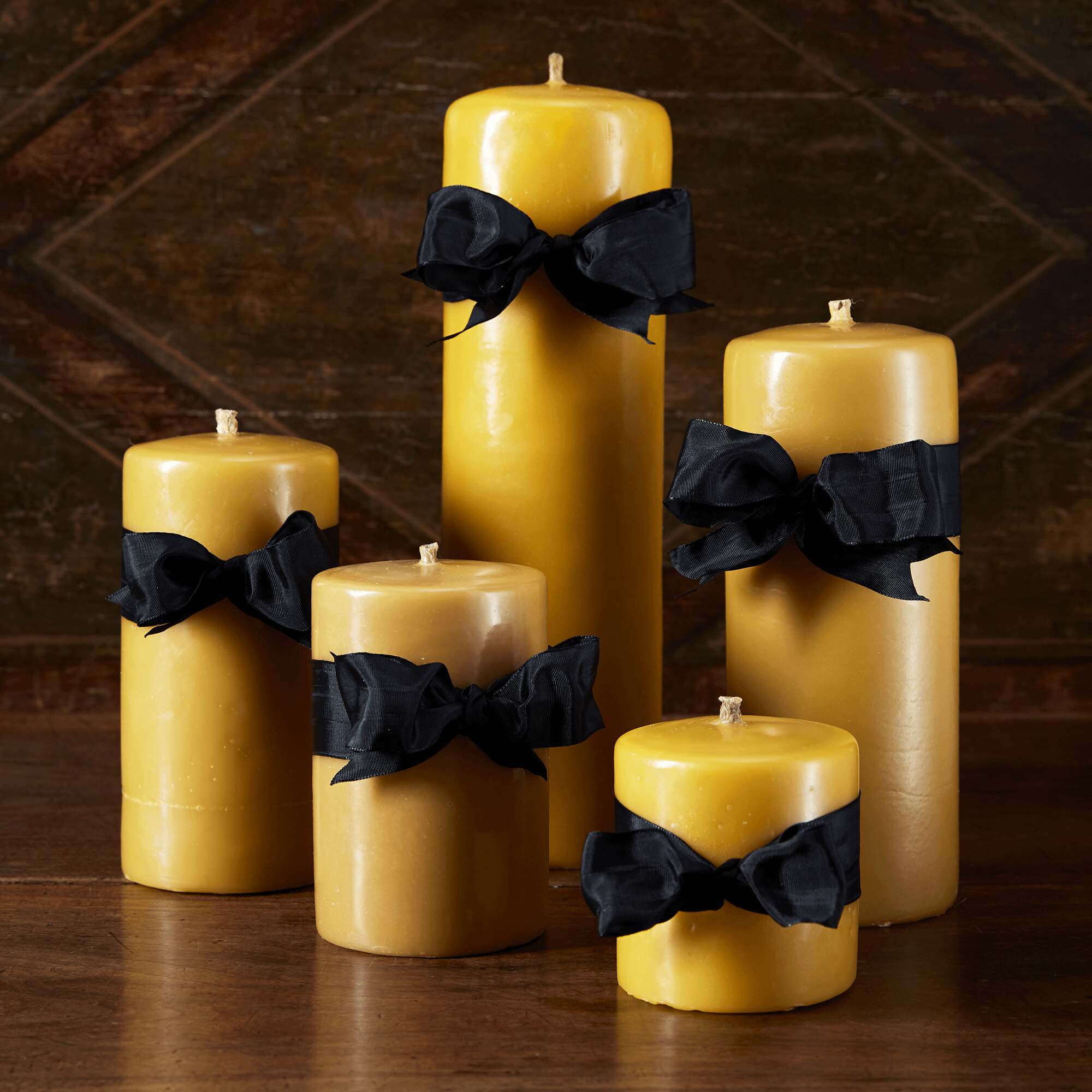 Match Pewter Gold Beeswax Smooth Pillar Scented Candle β 8" H