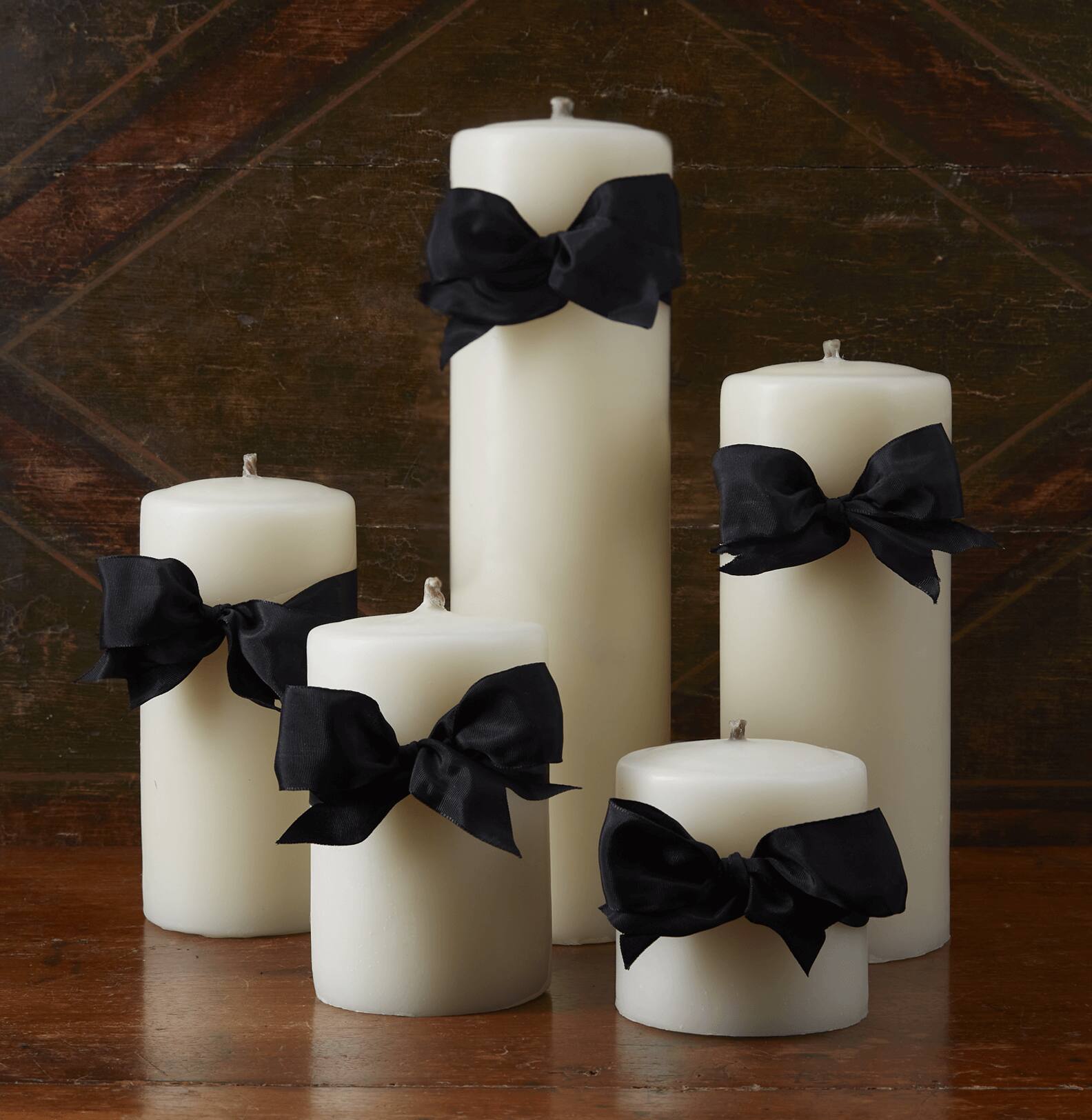 Match Pewter Ivory Beeswax Smooth Pillar Scented Candle β 8" H