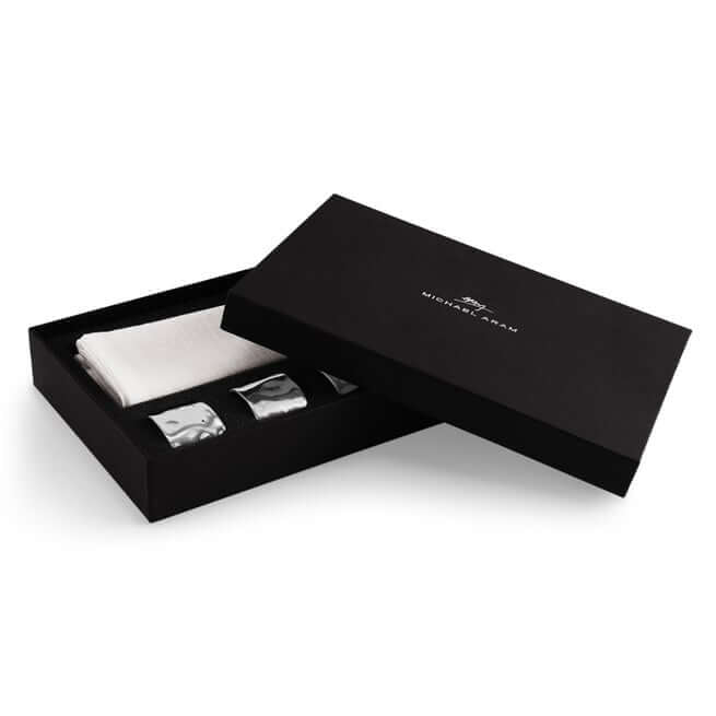 Michael Aram Reflective Gift Set - Napkin Rings and Napkins S/4
