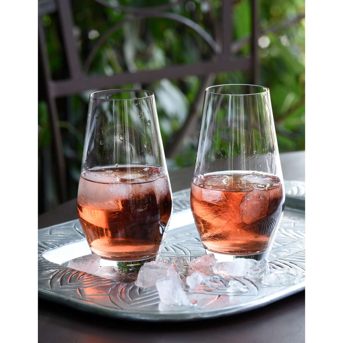 Moser Oeno Water Glass 400 ml in a styled setting