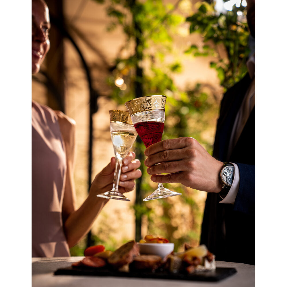 Moser Splendid Red Wine Glass 340 ml in a styled setting