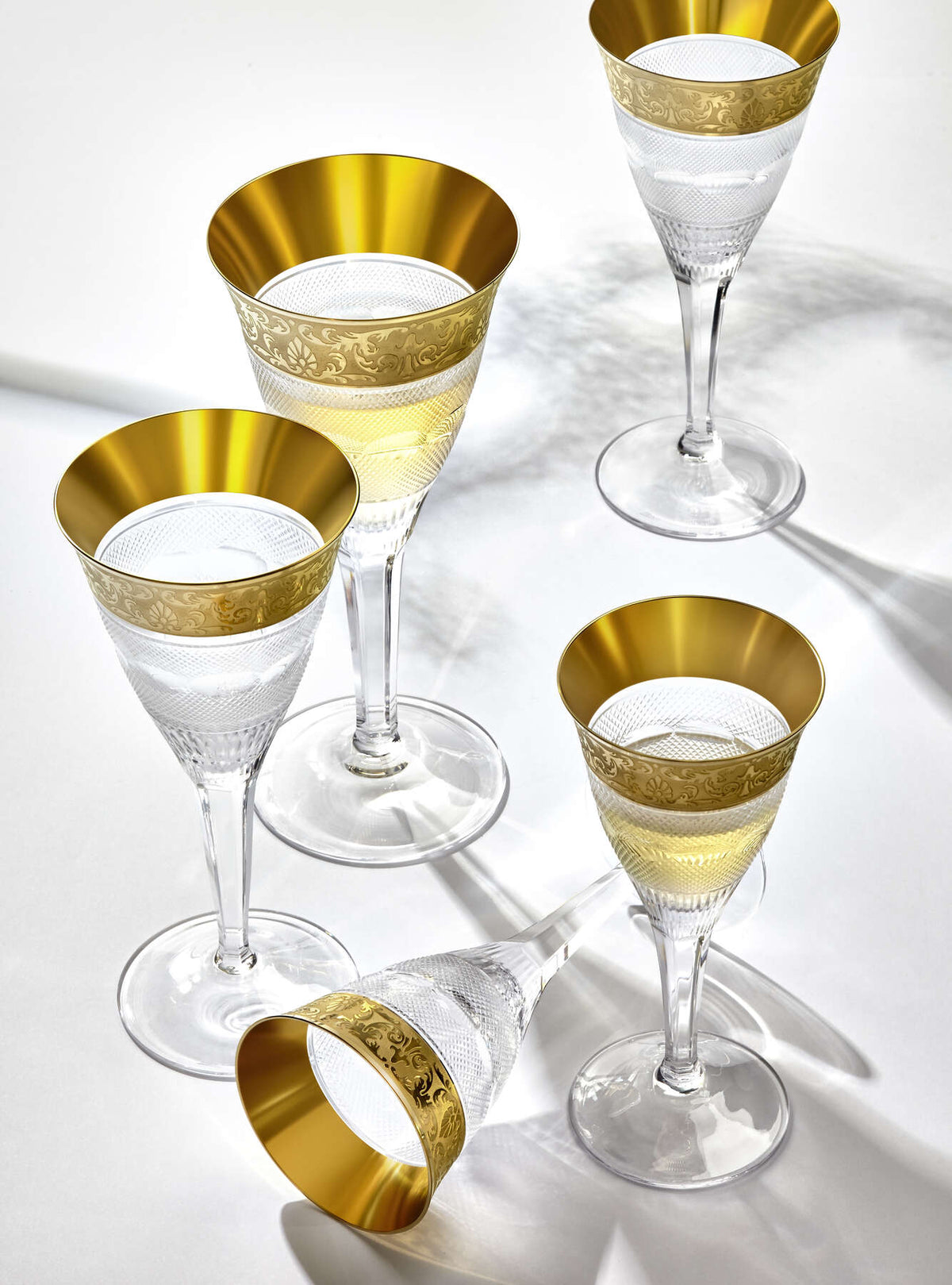 Moser Splendid White Wine Glass 200 ml in a styled setting