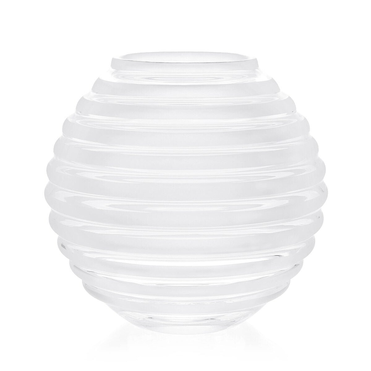 William Yeoward Artemis Vase 8 1/2" / 21cm, handmade crystal, on a white background