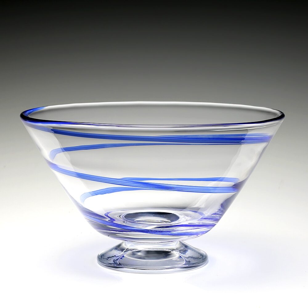 William Yeoward Bella Blue Bowl in Blue, handmade crystal, detail view