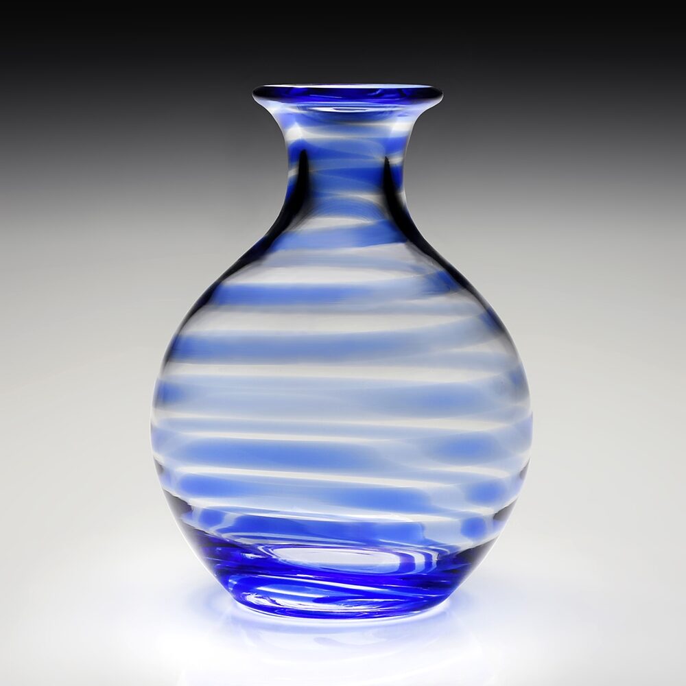 William Yeoward Bella Blue Carafe 35oz / 1000ml in Blue, handmade crystal, detail view