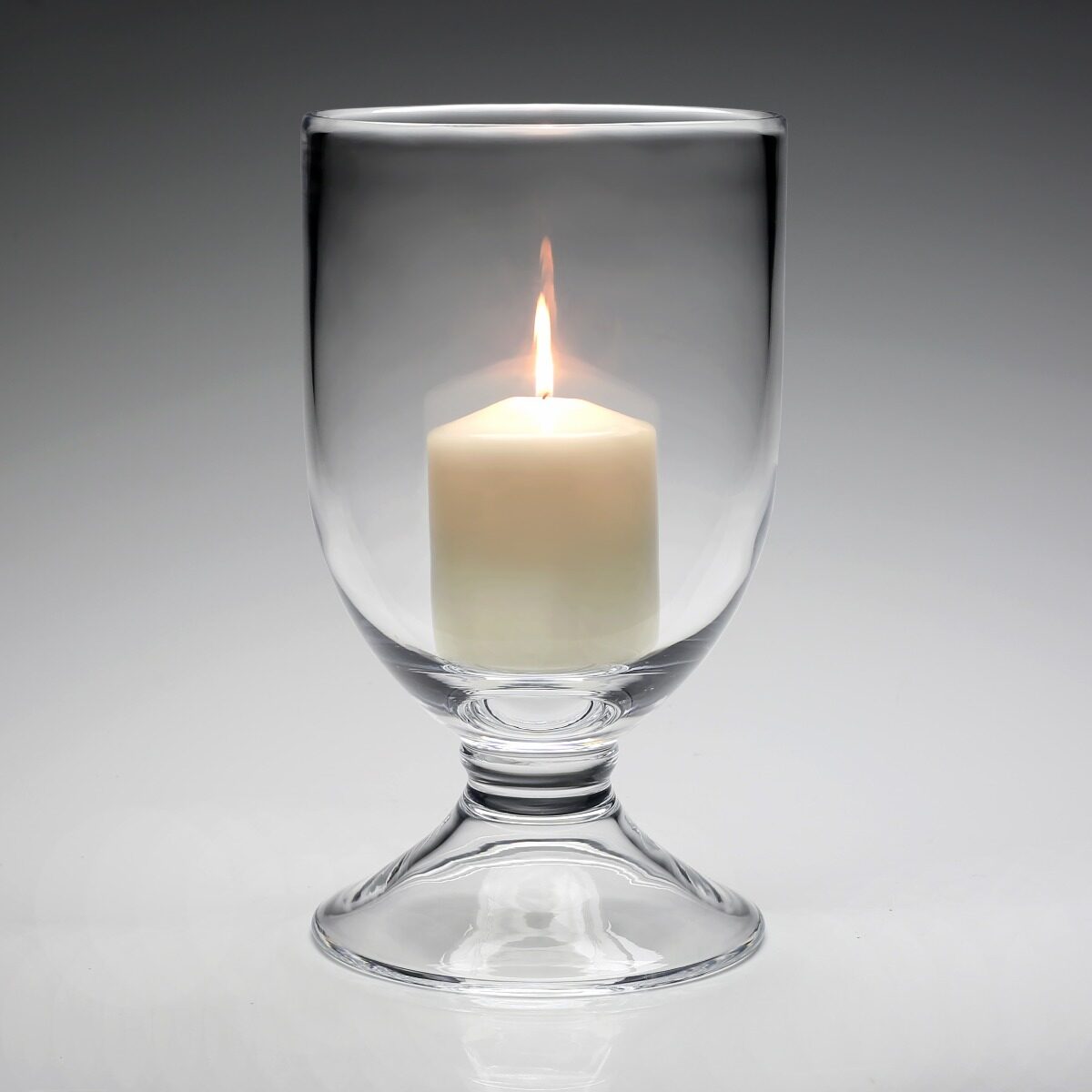 William Yeoward Classic Footed Hurricane 11" / 28cm with Candle, handmade crystal, detail view