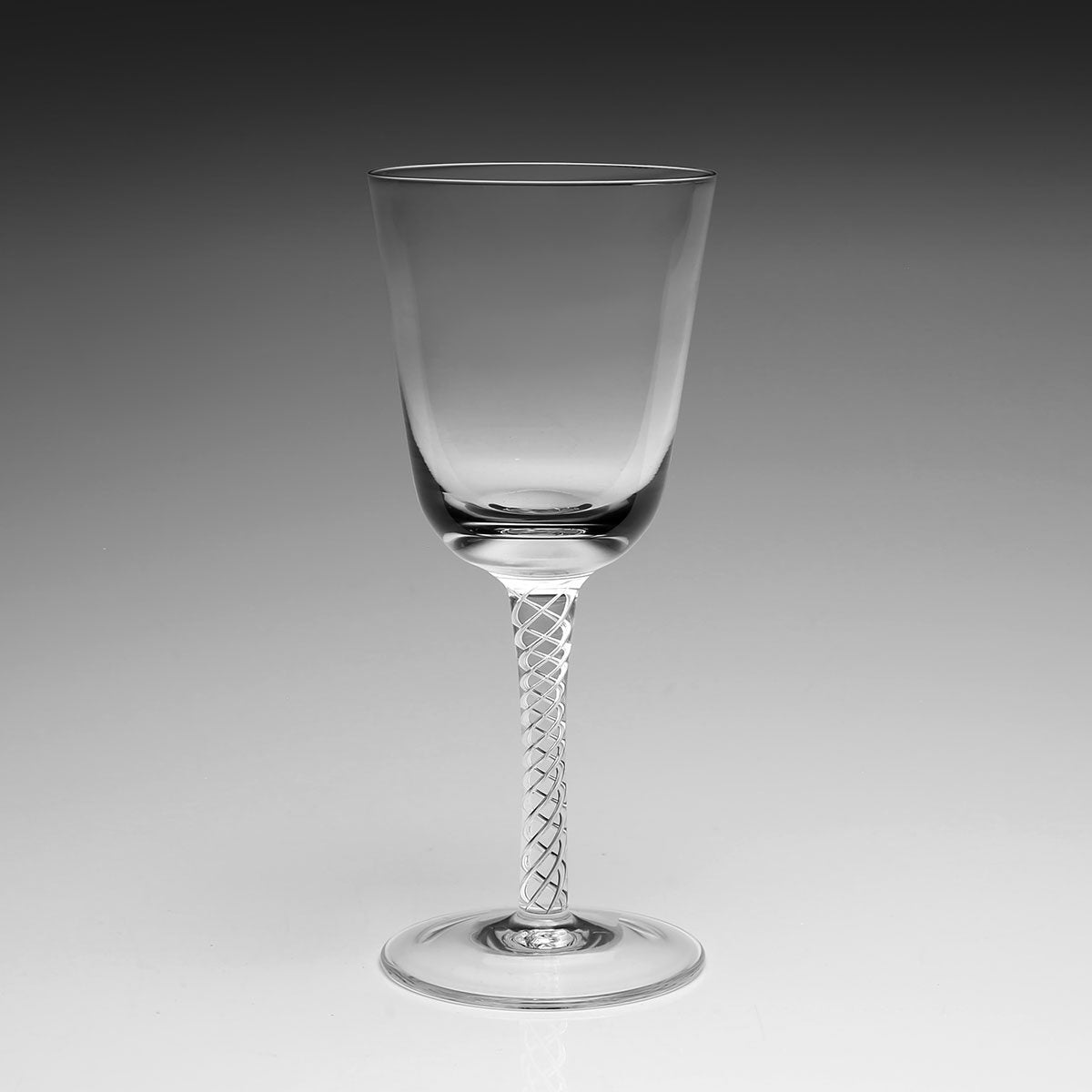 William Yeoward Cora Small Wine, handmade crystal, detail view
