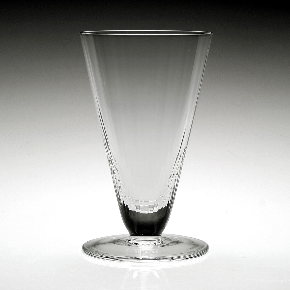 William Yeoward Corinne Footed Tumbler, handmade crystal, detail view