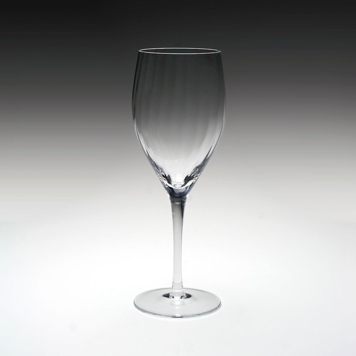 William Yeoward Corinne Goblet, handmade crystal, detail view