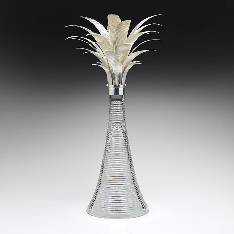 William Yeoward Cristabel Centrepiece 22" / 56cm, handmade crystal, detail view