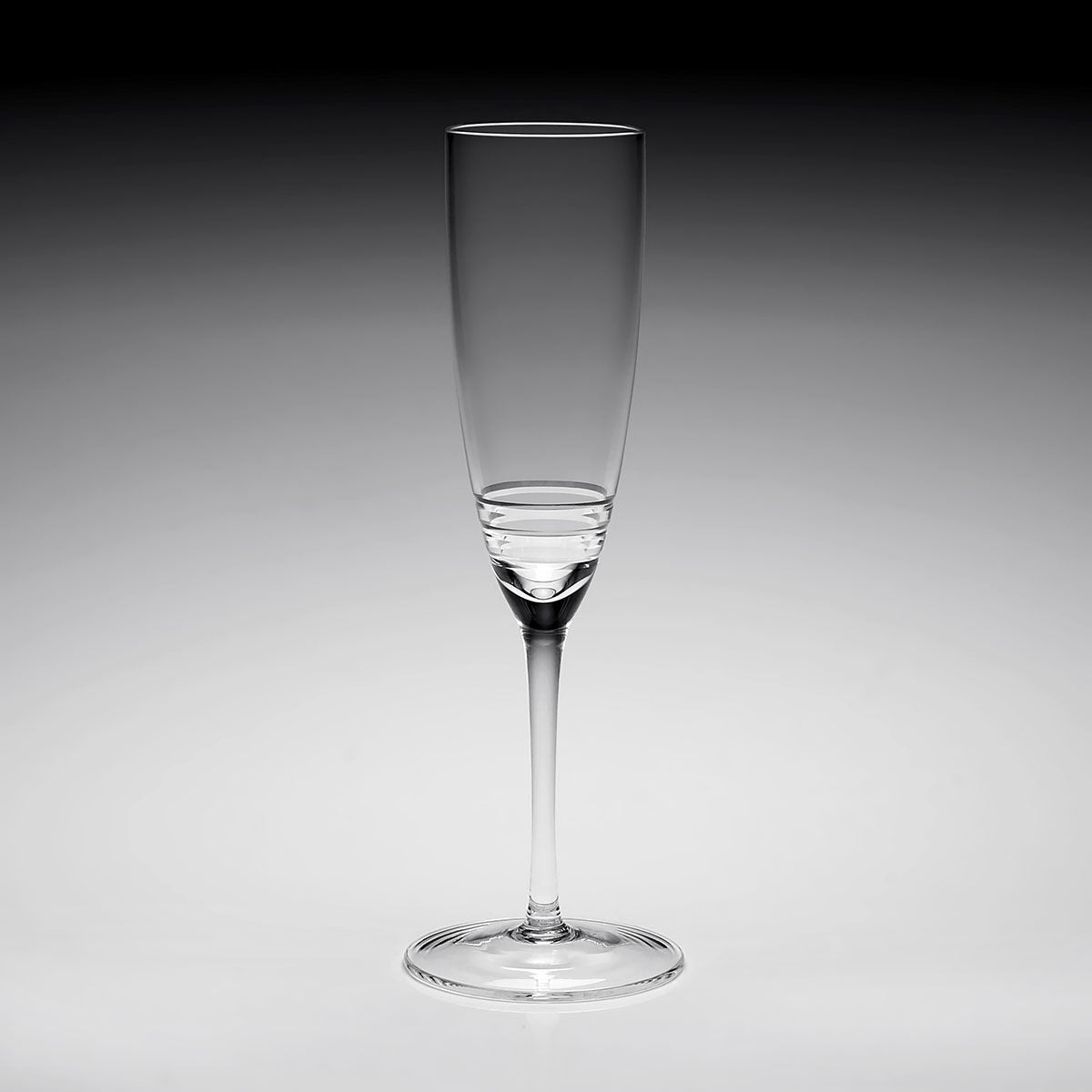 William Yeoward Greta Champagne Flute, handmade crystal, detail view