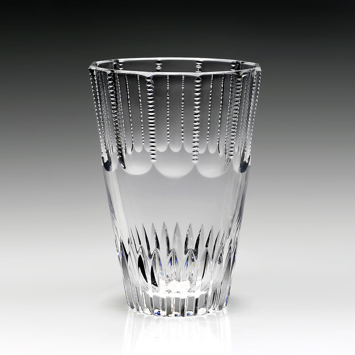 William Yeoward Karen Vase 7" / 180mm, handmade crystal, detail view