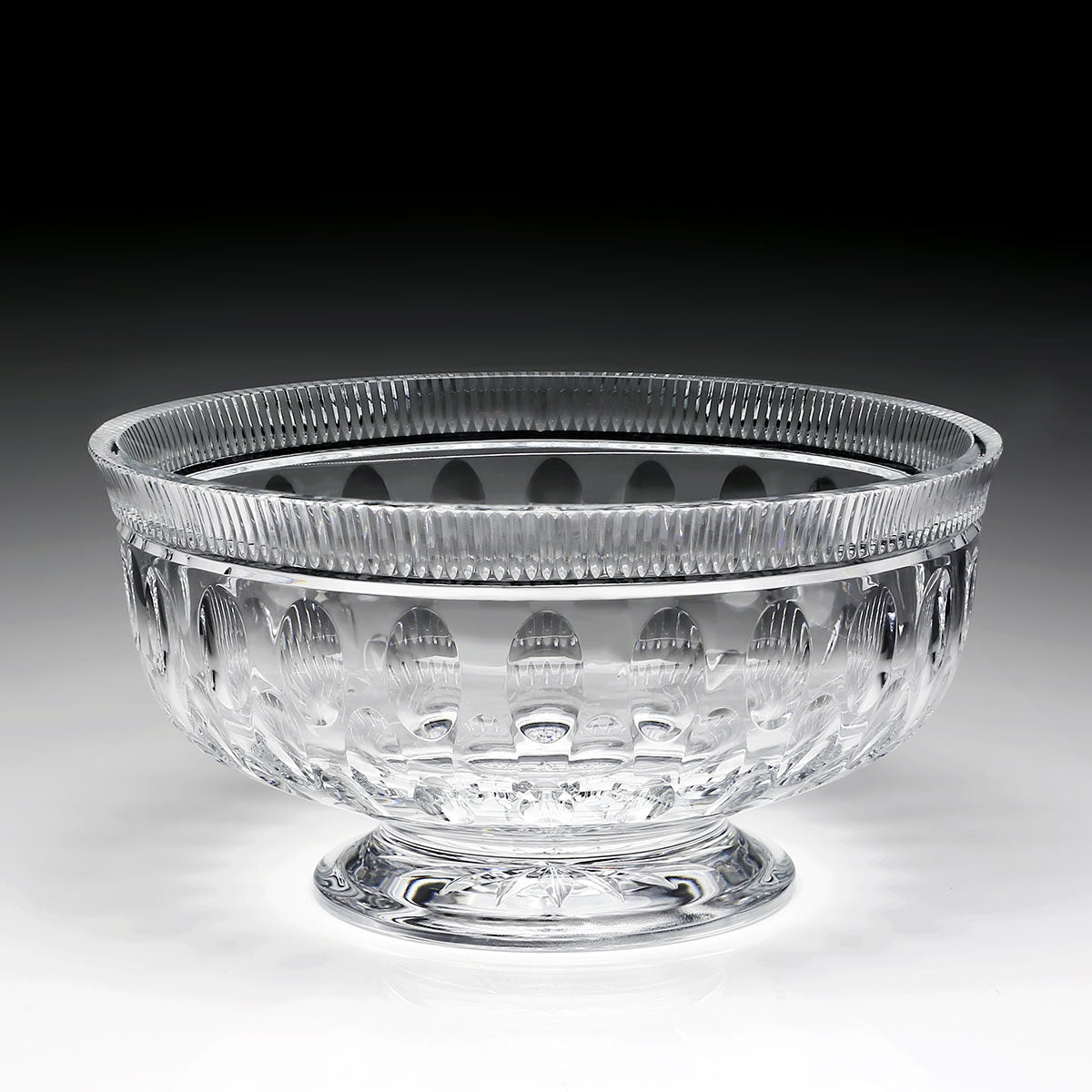 William Yeoward Kathleen Footed Bowl 12" / 30.5cm, handmade crystal, detail view