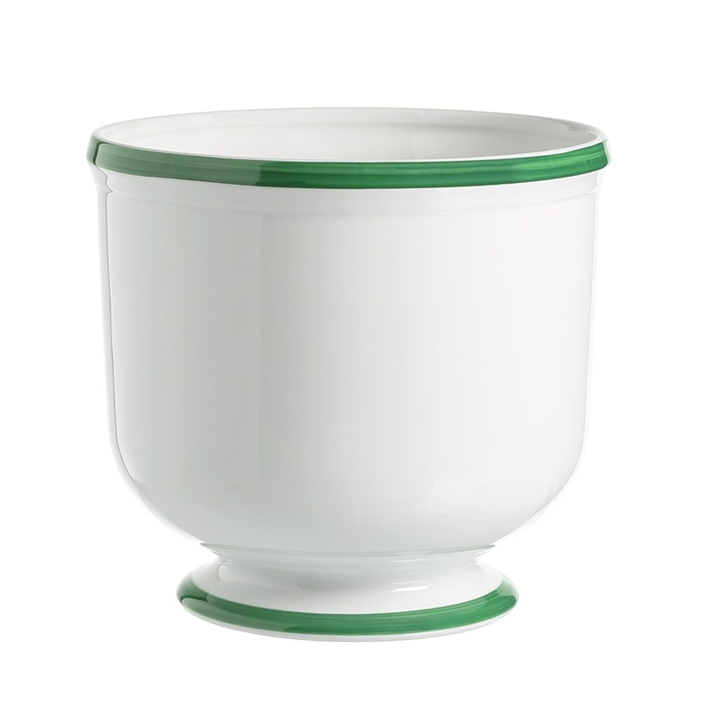 William Yeoward Mara Cachepot Forest Green 8" / 200mm in Forest Green, handmade crystal, on a white background