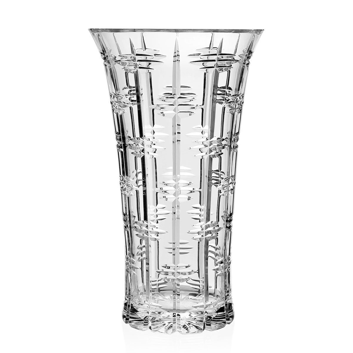 William Yeoward Marlowe Vase 14" / 35.5cm, handmade crystal, on a white background