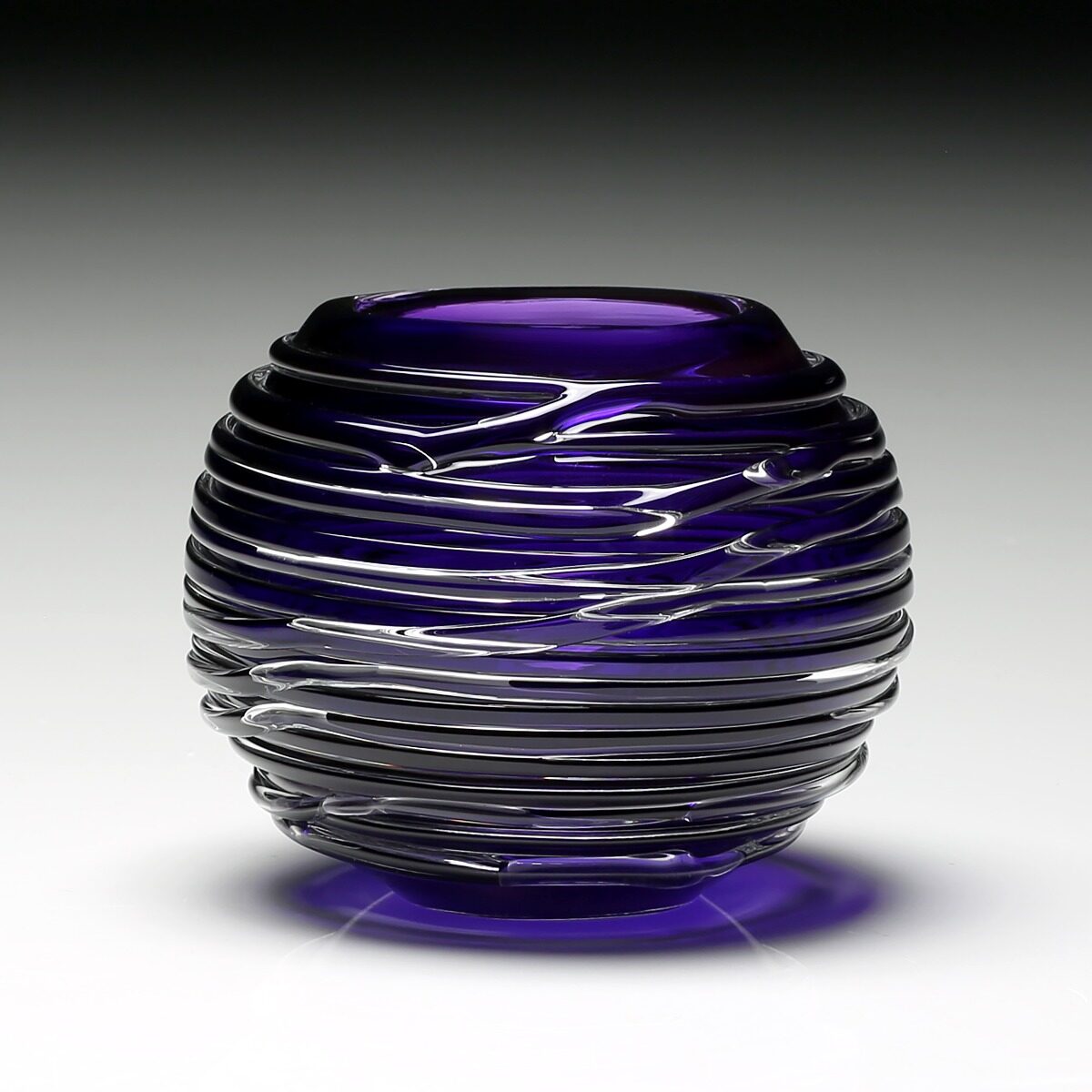 William Yeoward Miranda Globe Vase Amethyst 4" / 10cm in Amethyst, handmade crystal, detail view