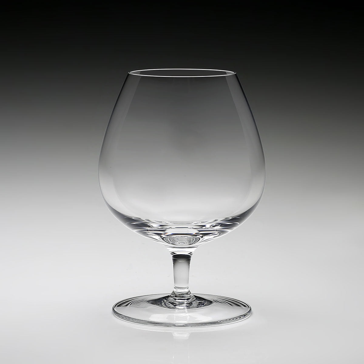 William Yeoward Olympia Brandy Glass 25oz, handmade crystal, detail view