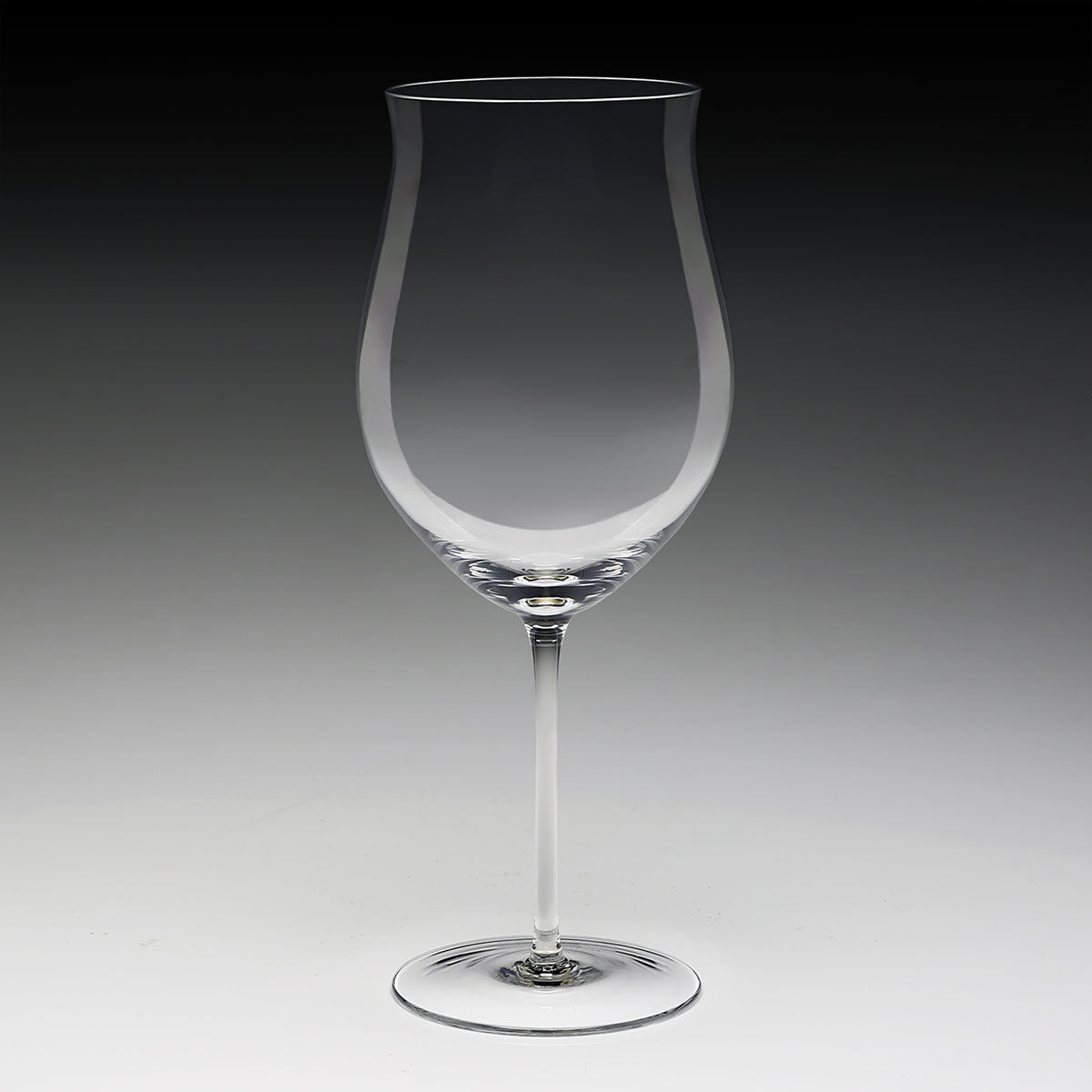 William Yeoward Olympia Burgundy, handmade crystal, detail view