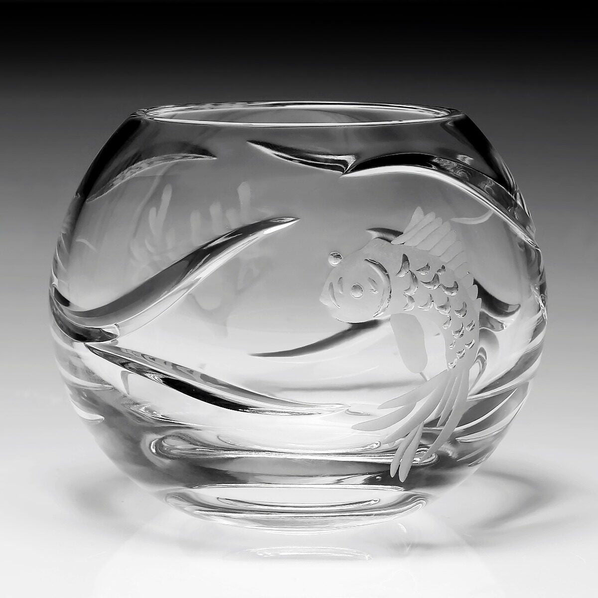 William Yeoward Persephone Rose Bowl Fish 4¼" / 120mm, handmade crystal, detail view