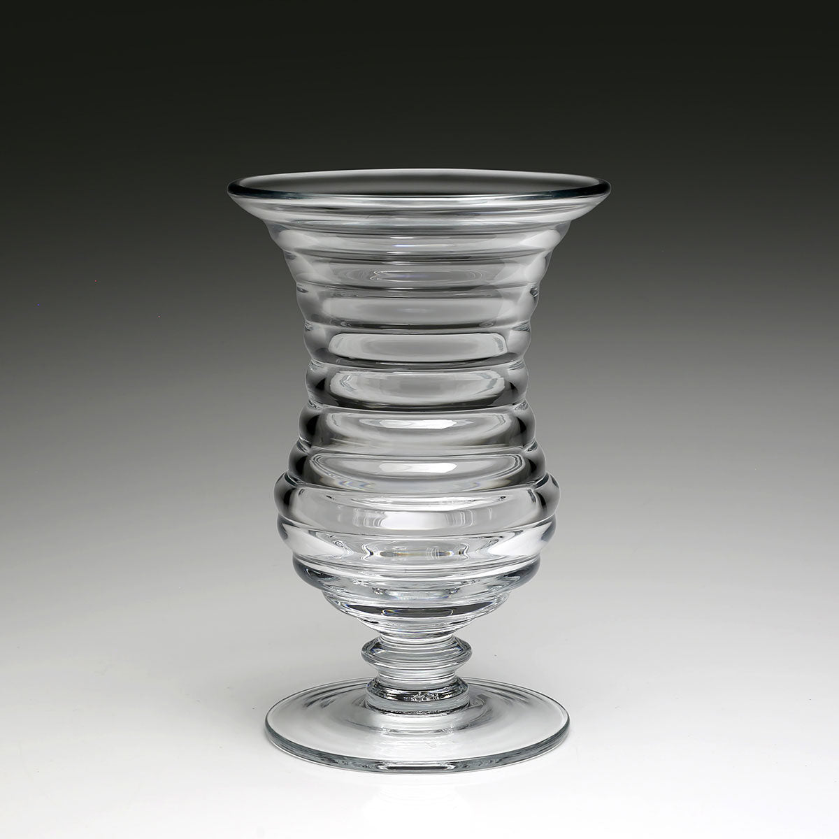 William Yeoward Ripples Footed Vase 8 ½" / 215mm, handmade crystal, detail view