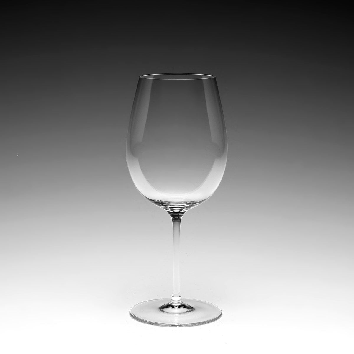 William Yeoward Starr White Wine, handmade crystal, detail view
