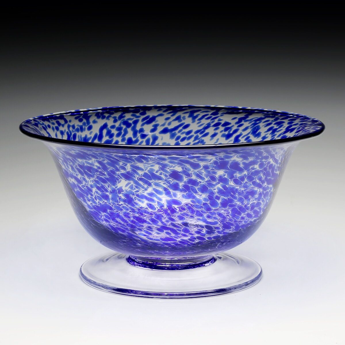 William Yeoward Vanessa Bowl Sicilian Blue 12" / 30cm in Sicilian Blue, handmade crystal, detail view