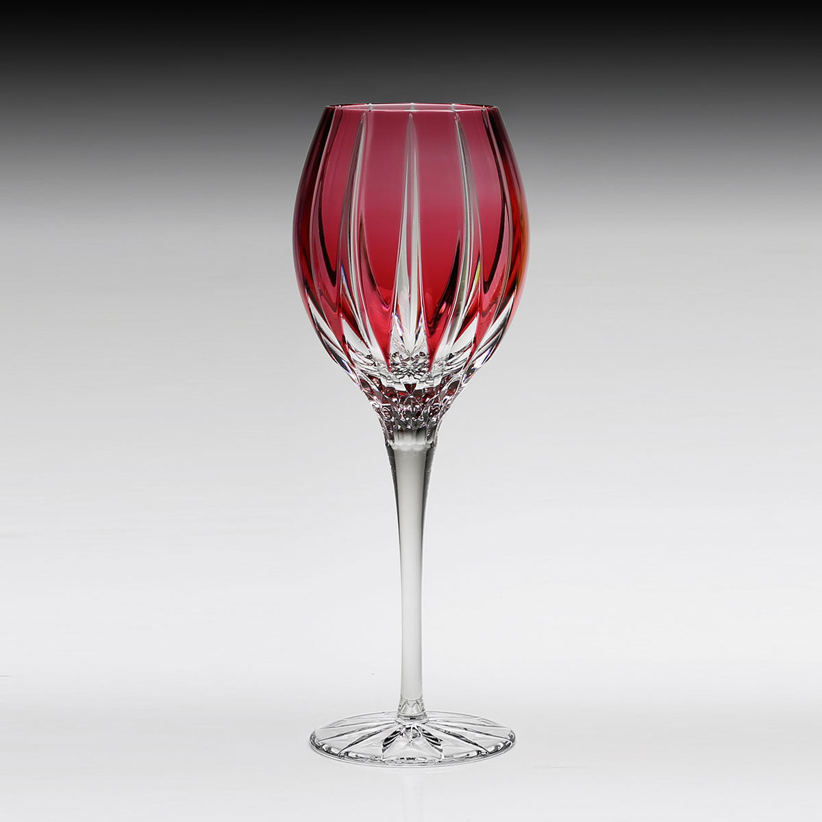 William Yeoward Vita Goblet Rose in Rose, handmade crystal, detail view