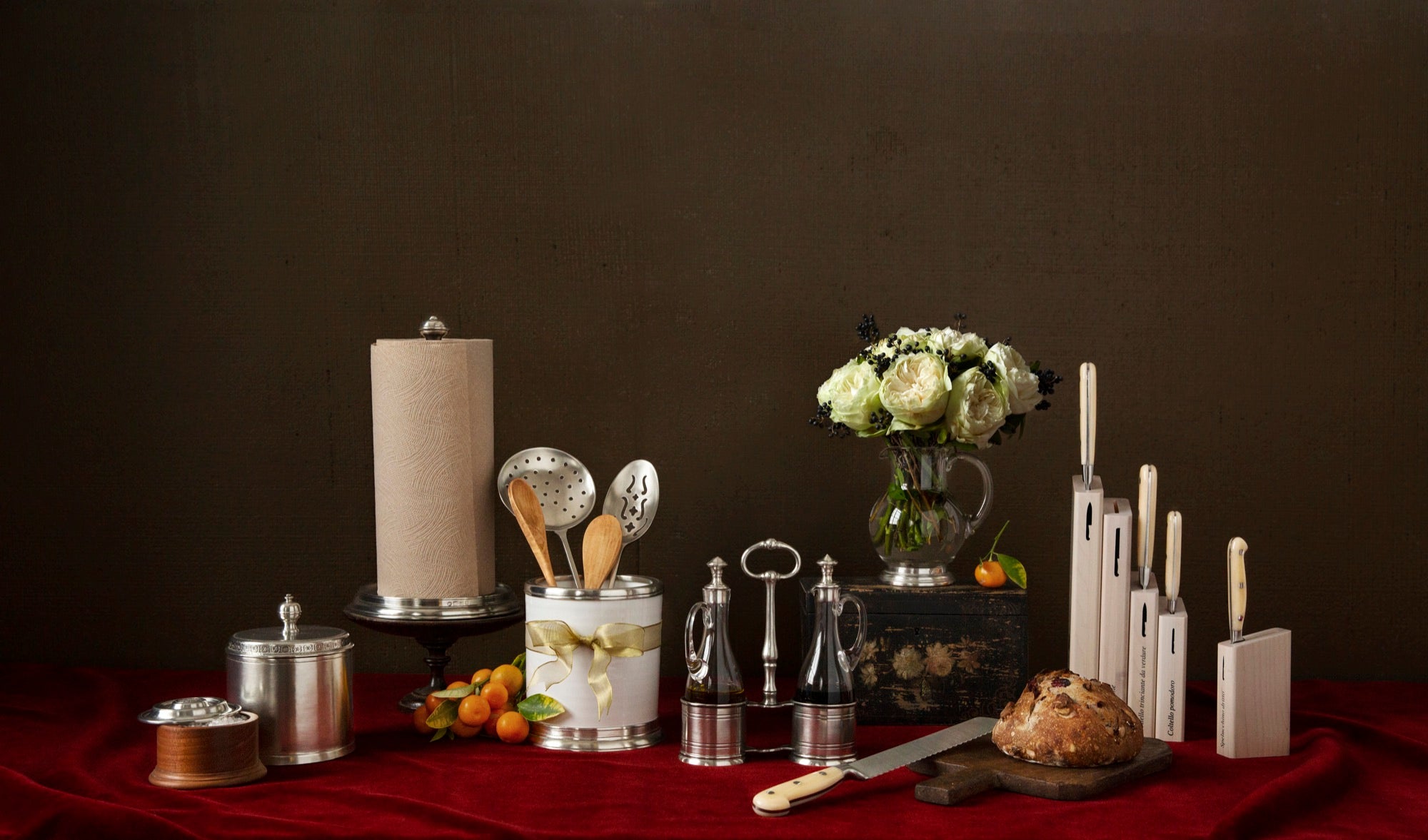 Match Pewter kitchen accessories