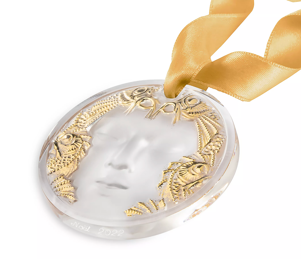 Masque de Femme Ornament 