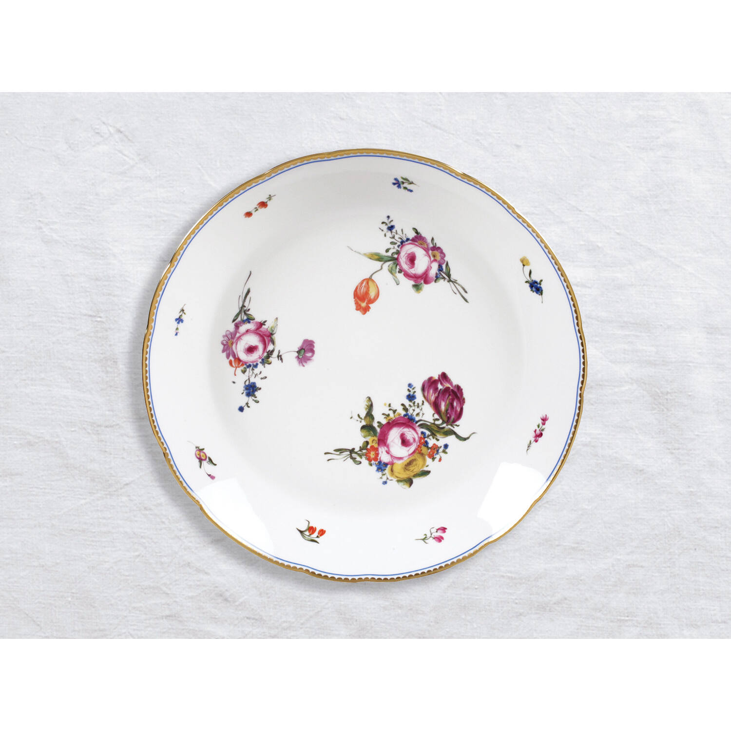 Bernardaud Deep round dish 11.5", Limoges porcelain, A la Reine collection, on a white background