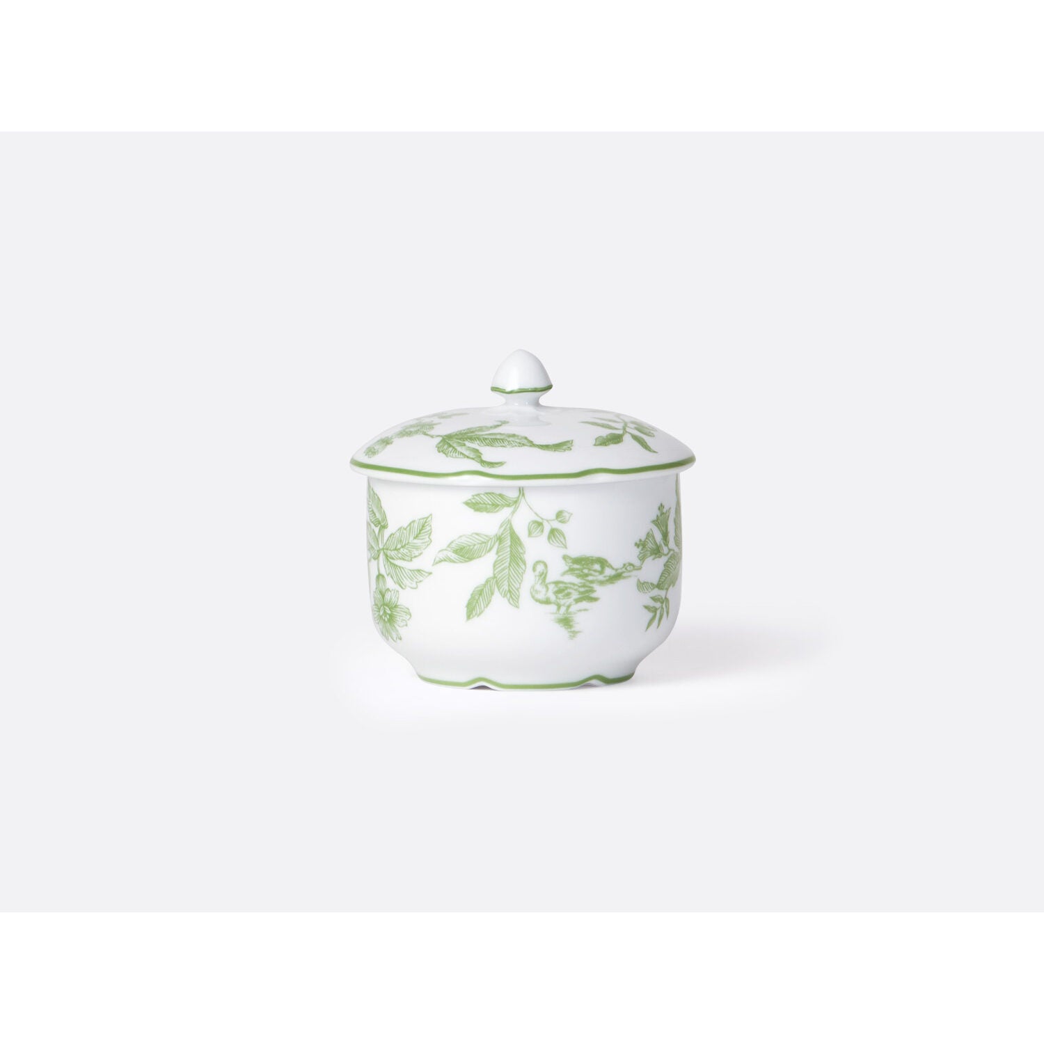 Bernardaud Sugar bowl 9 oz, Limoges porcelain, Albertine collection, on a white background
