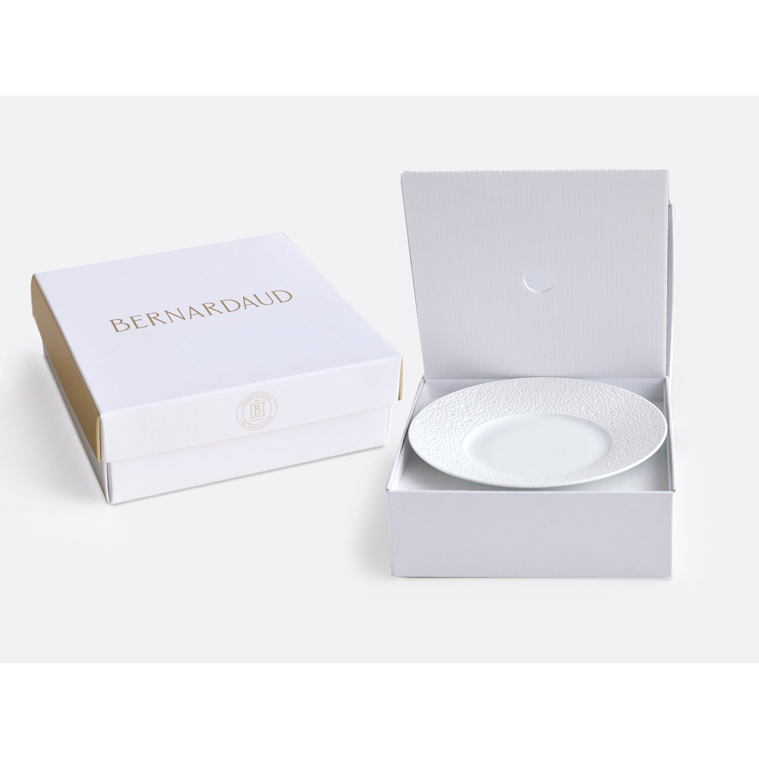 Bernardaud Gift box set of 6 assorted bread and butter plates 6.3", Limoges porcelain, Banality Series - Jeff Koons collection, detail view