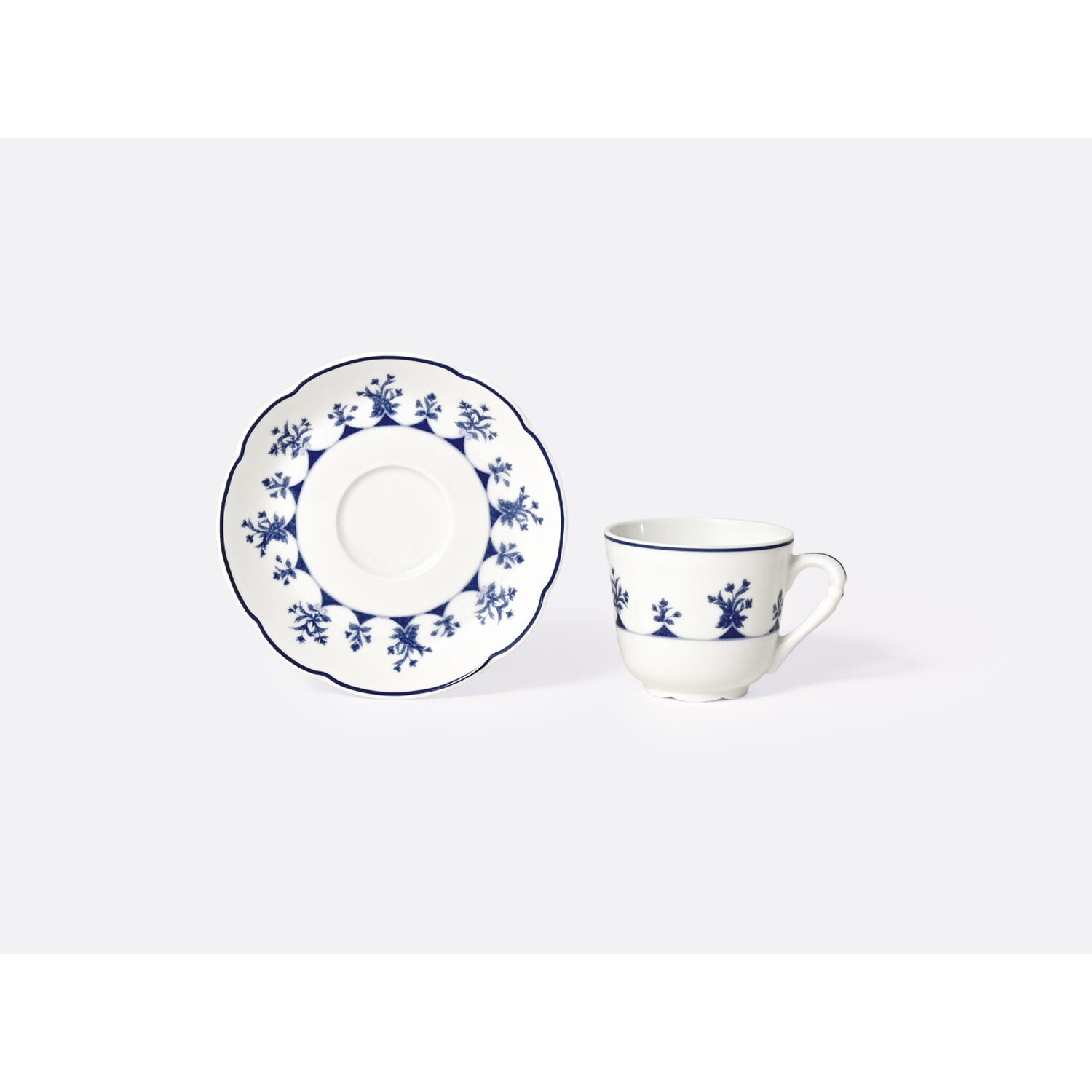 Bernardaud Moka cup and saucer gift box 2 oz, Limoges porcelain, Chateaubriand Couleur collection, detail view