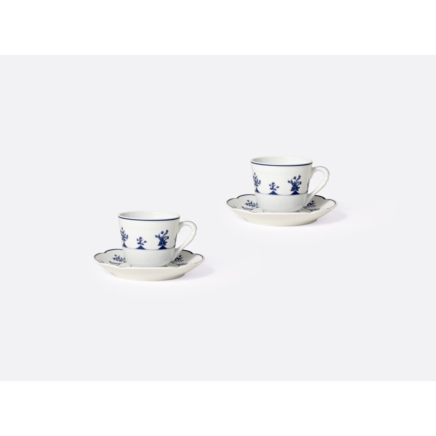 Bernardaud Moka cup and saucer gift box 2 oz, Limoges porcelain, Chateaubriand Couleur collection, detail view