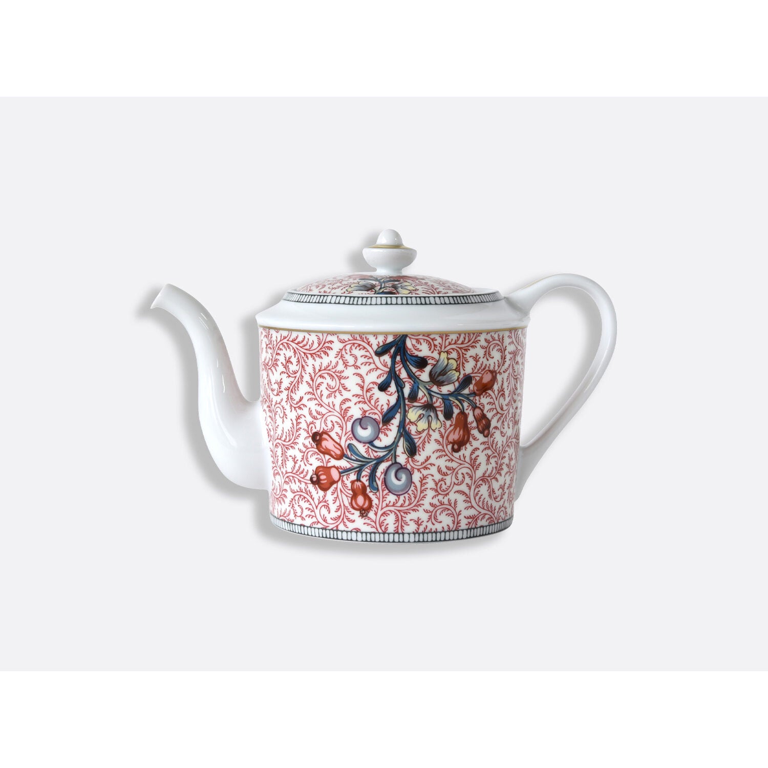 Bernardaud Teapot 34 oz, Limoges porcelain, Collection Braquenié collection, on a white background