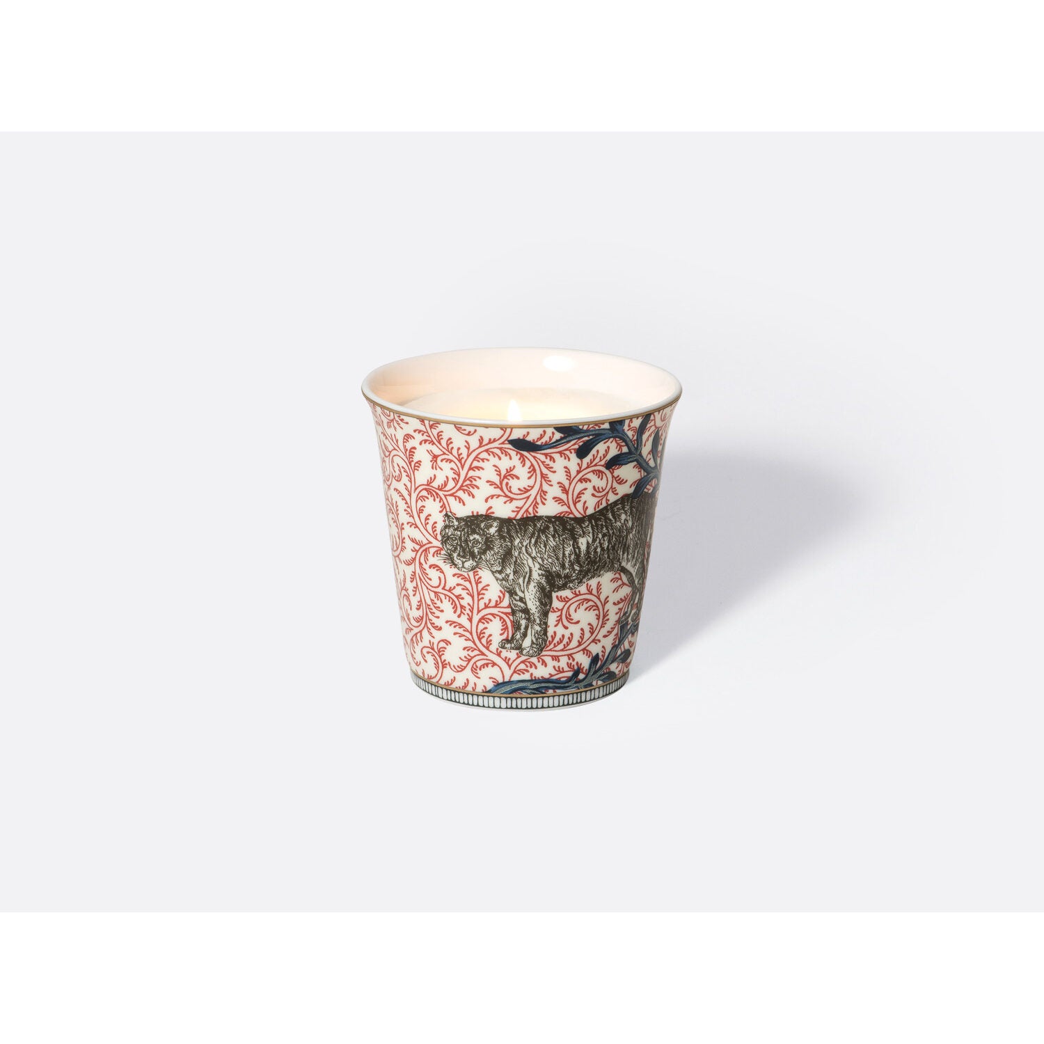 Bernardaud Tumbler 3.5" + candle home fragrance 200 gr, Limoges porcelain, Collection Braquenié collection, on a white background