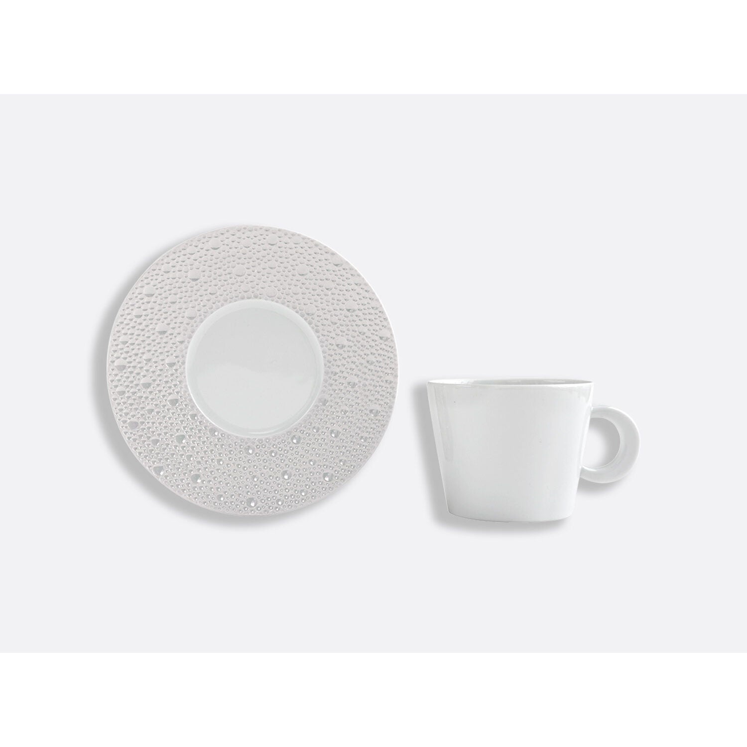 Bernardaud Set of tea cups and saucers 5.7 oz, Limoges porcelain, Écume Perle collection, detail view