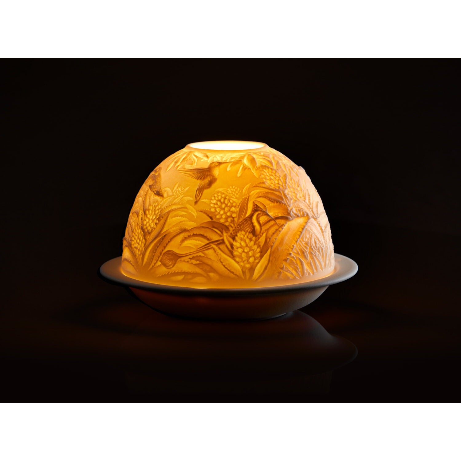 Bernardaud Hummingbirds Led, Limoges porcelain, LED Votivelights collection, detail view