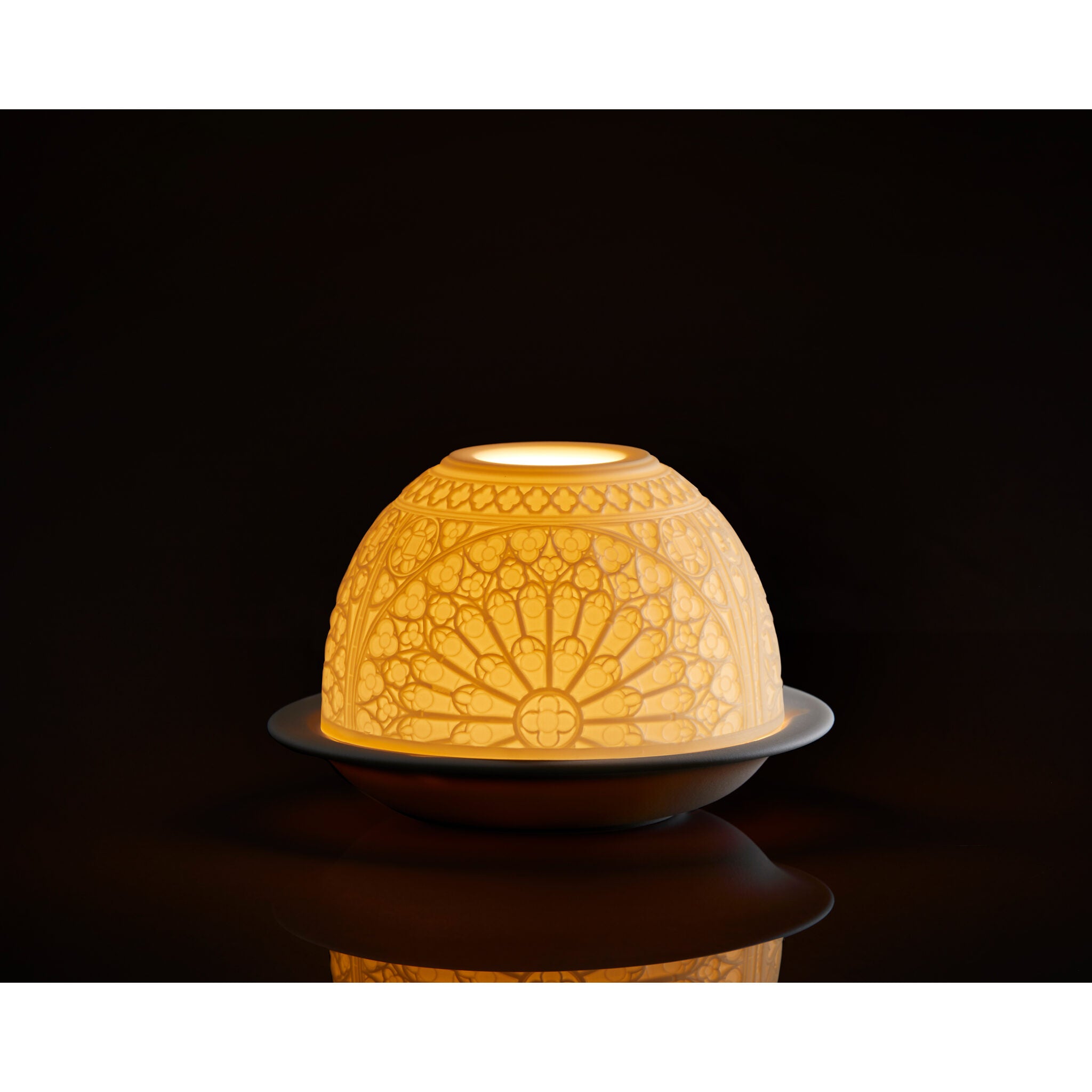 Bernardaud Notre-Dame Roses Led, Limoges porcelain, LED Votivelights collection, detail view