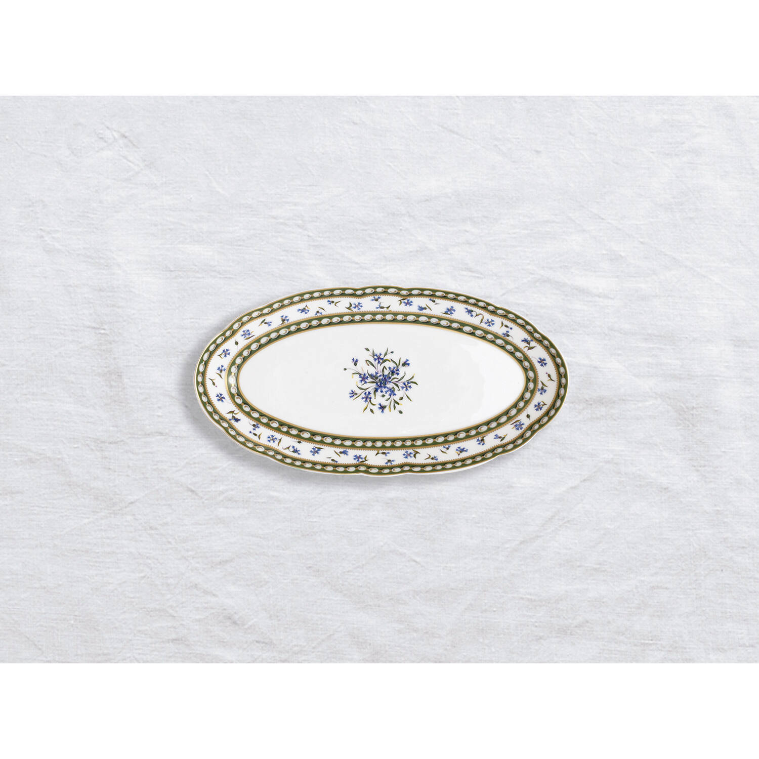 Bernardaud Relish dish 9" x 5", Limoges porcelain, Marie-Antoinette collection, on a white background