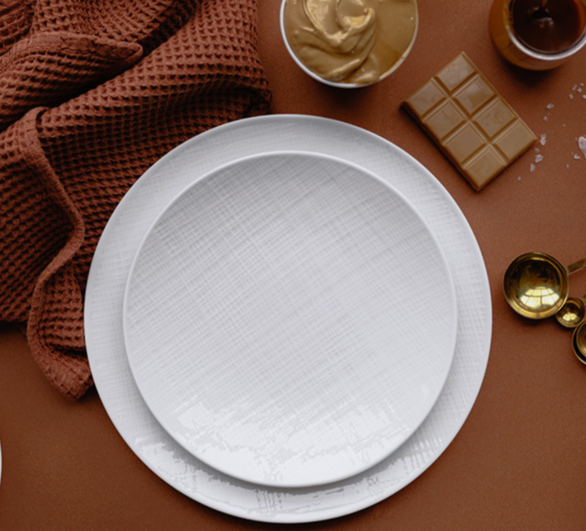 bernardaud-organza-dinnerware-paris-tableware_9e44b855-0545-40a0-b828-58c3a7557b56