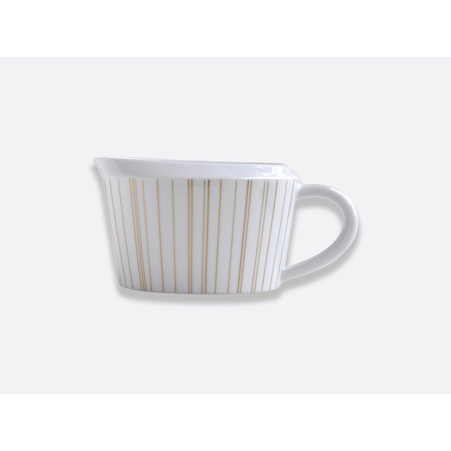 Bernardaud Gravy boat 10 oz, Limoges porcelain, Sol collection, on a white background