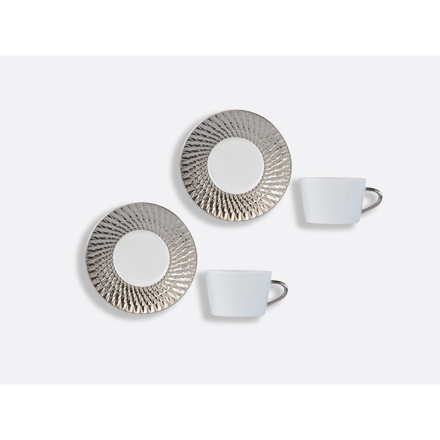 Bernardaud Tea cup and saucer gift box - 7 oz Twist Platinum, Limoges porcelain, Twist Or & Platine collection, detail view