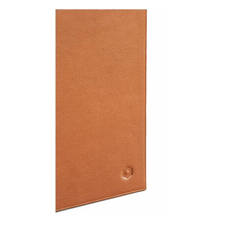 Caran d'Ache Leather Notebook A5, Camel — detail view 2