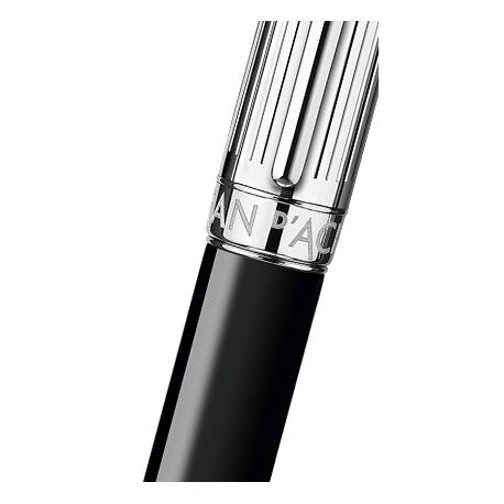 Caran d'Ache Léman Bicolor Black Ballpoint Pen — detail view 4