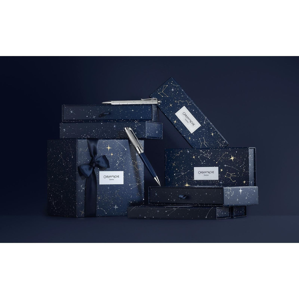 Caran d'Ache Léman Cosmic Blue Ballpoint Pen, Special Edition, detail view 7