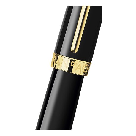 Caran d'Ache Léman Ebony Black Fountain Pen, Gold-Plated — detail view 5