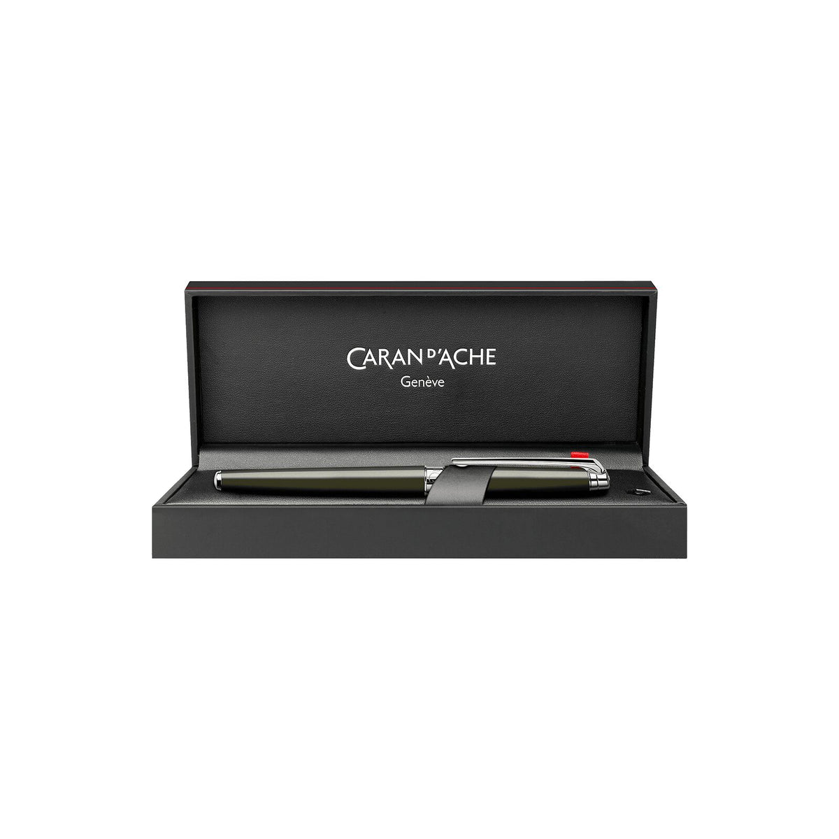 Caran d'Ache Léman Slim Terre d'Ombre Fountain Pen, Special Edition, detail view 5