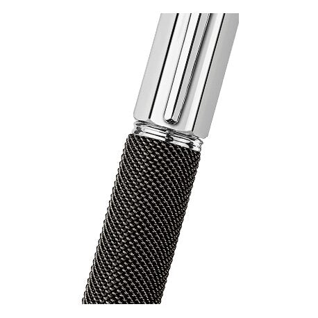 Caran d'Ache Varius Ivanhoe Black Fountain Pen — detail view 5